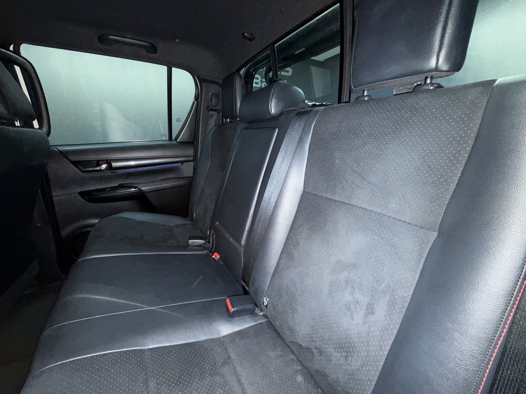 TOYOTA HILUX HILUX 2.8 GD-6 GR-S 4X4 A/T P/U D/C - 9