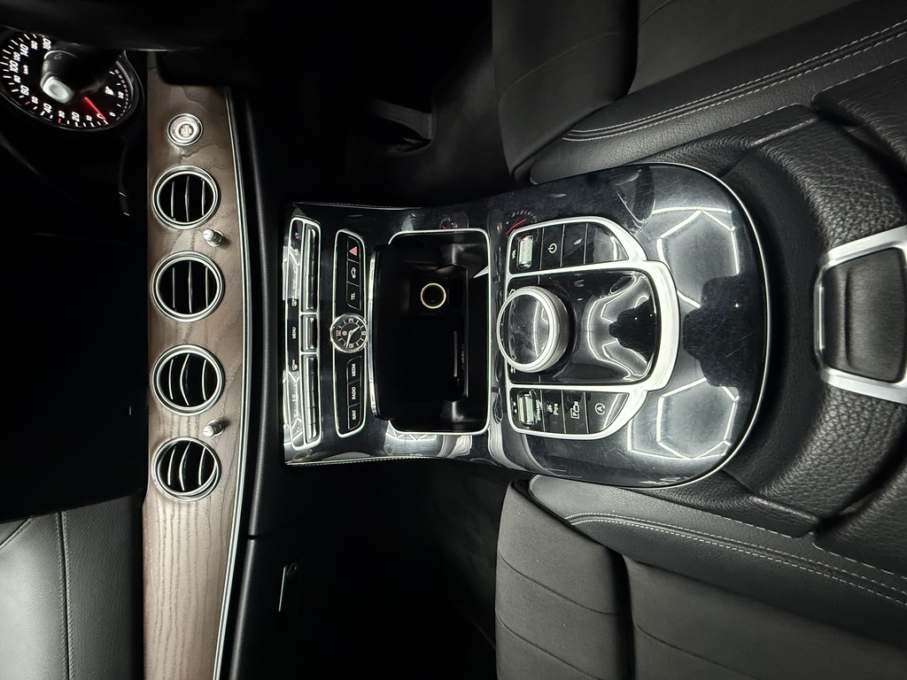 MERCEDES-BENZ E CLASS E 220d