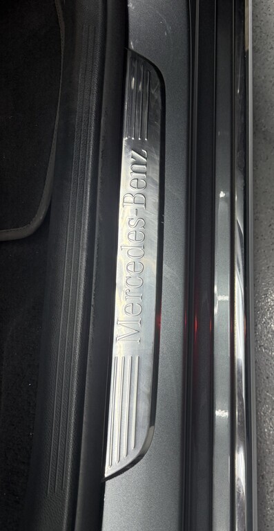 MERCEDES-BENZ E CLASS E 220d