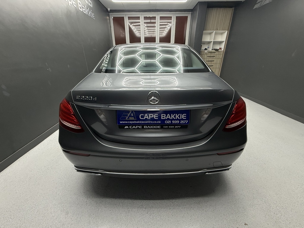 MERCEDES-BENZ E CLASS E 220d