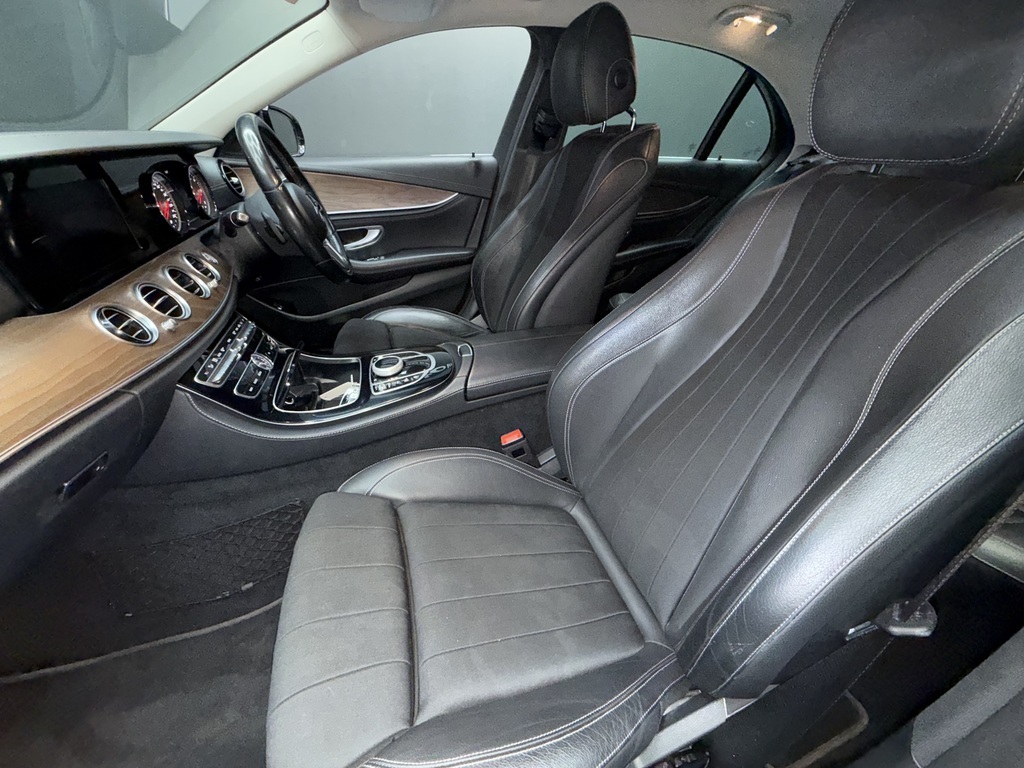 MERCEDES-BENZ E CLASS E 220d