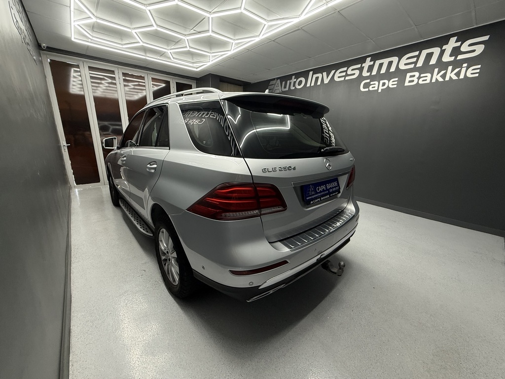 MERCEDES-BENZ GLE GLE 250d 4MATIC - 3