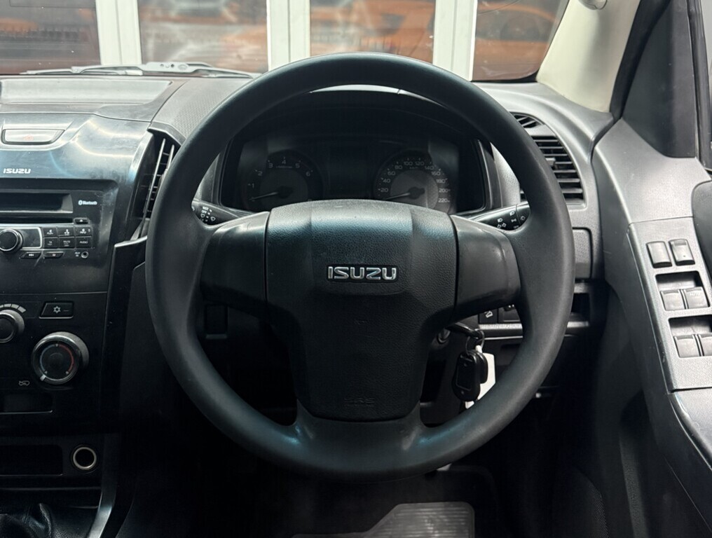 ISUZU D-MAX D-MAX 250 HO HI-RIDE D/C P/U - 10