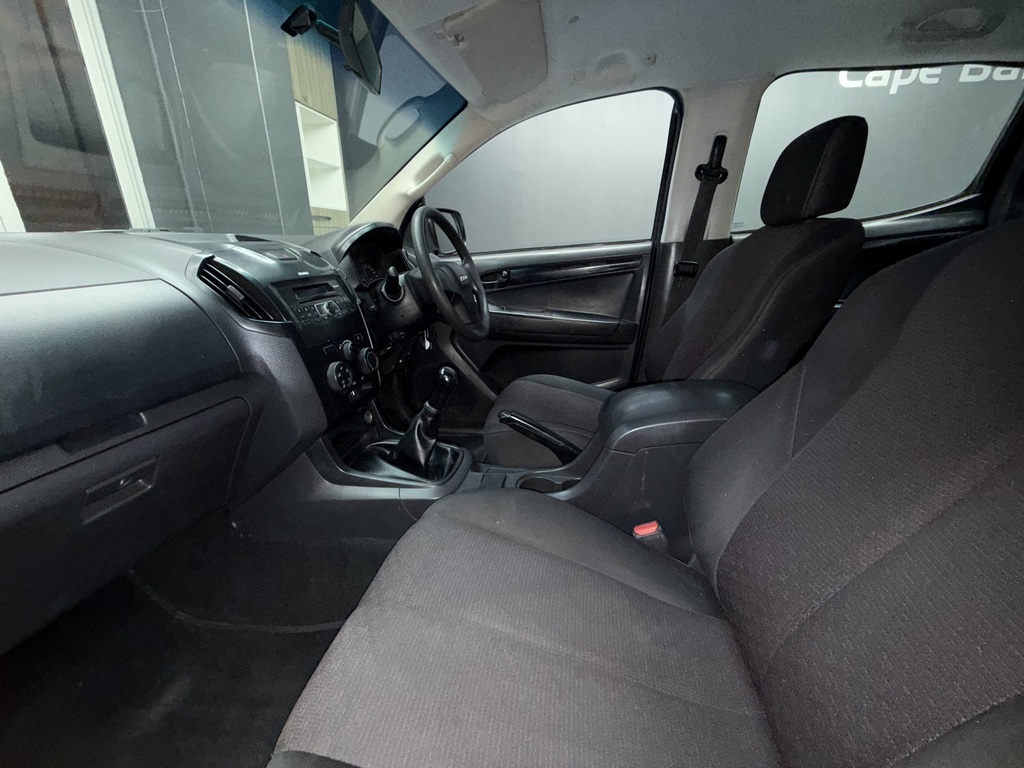 ISUZU D-MAX D-MAX 250 HO HI-RIDE D/C P/U - 8