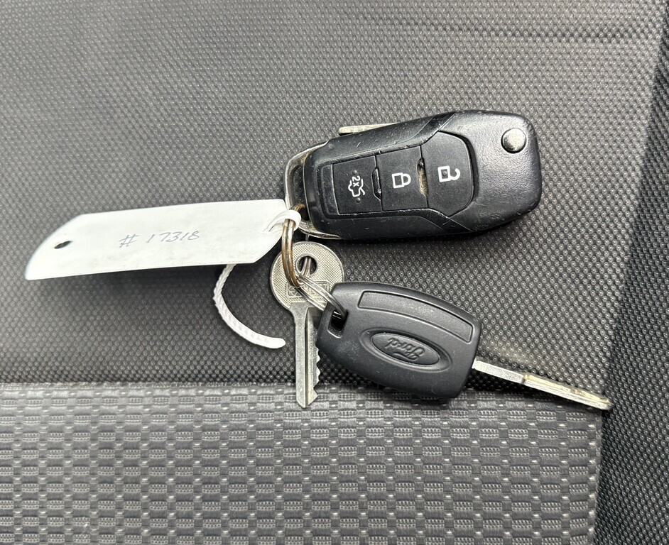 FORD EVEREST EVEREST 2.2 TDCi  XLS A/T - 14