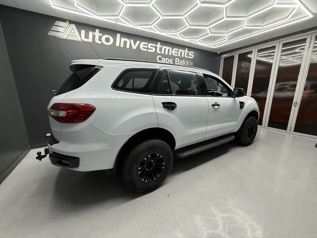 FORD EVEREST EVEREST 2.2 TDCi  XLS A/T - 3