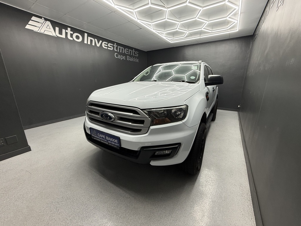 FORD EVEREST EVEREST 2.2 TDCi  XLS A/T - 5