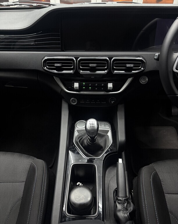 FOTON TUNLAND TUNLAND 2.0T G7 ELITE P/U D/C - 12