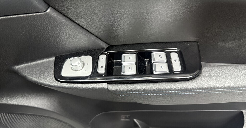 FOTON TUNLAND TUNLAND 2.0T G7 ELITE P/U D/C - 13