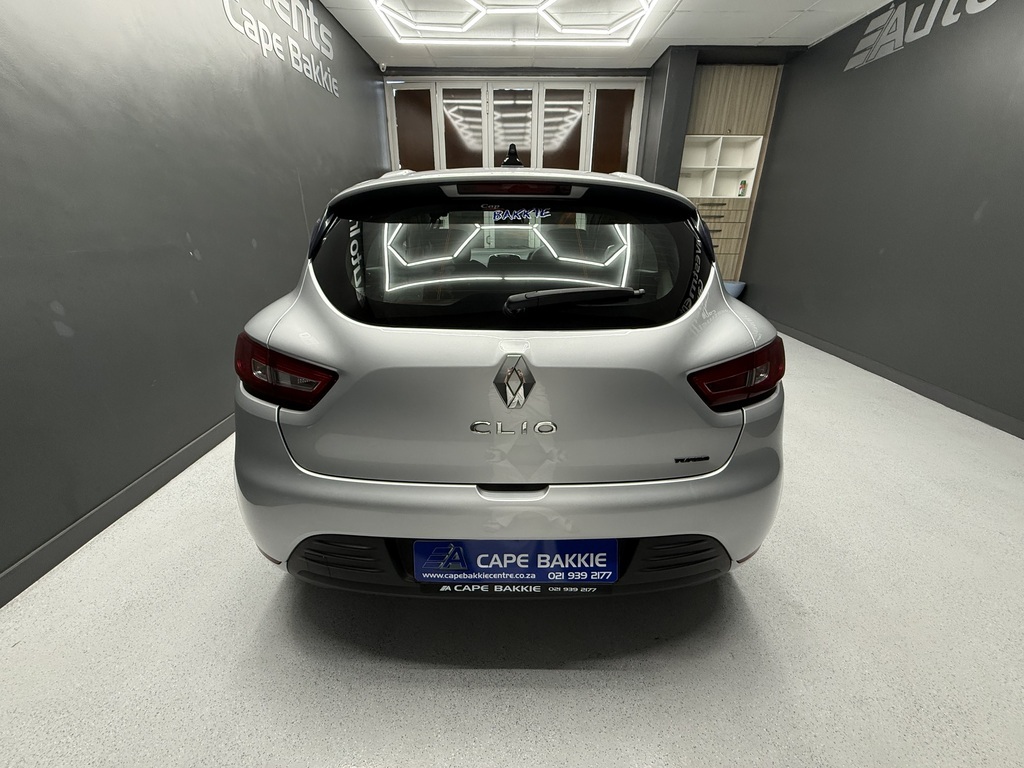 RENAULT CLIO IV CLIO IV 900T AUTHENTIQUE 5DR (66KW) - 4
