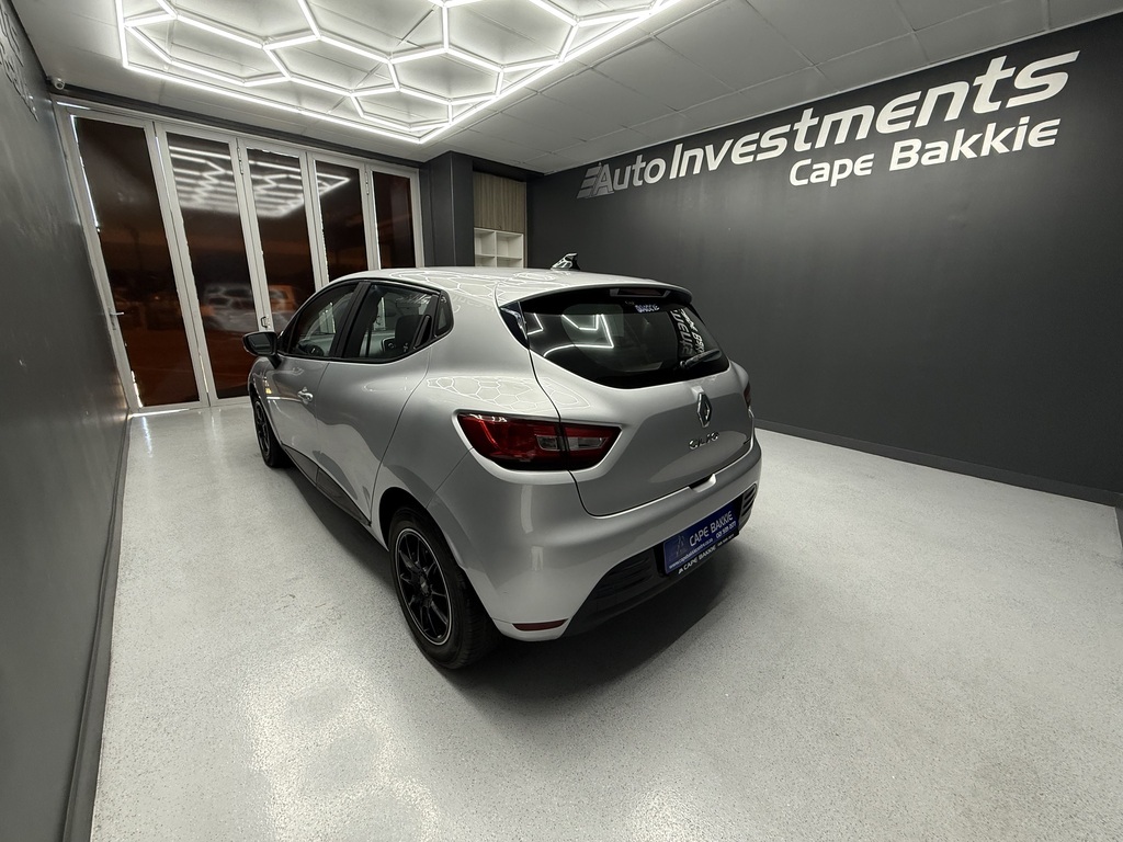 RENAULT CLIO IV CLIO IV 900T AUTHENTIQUE 5DR (66KW) - 5