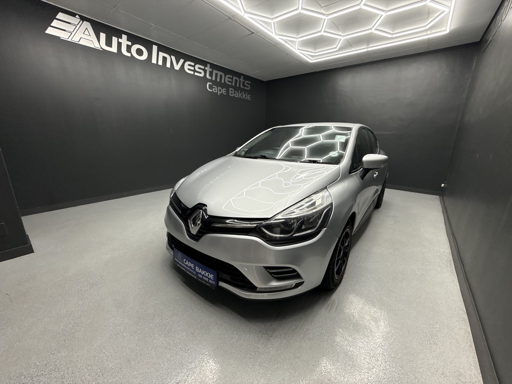 RENAULT CLIO IV CLIO IV 900T AUTHENTIQUE 5DR (66KW) - 6