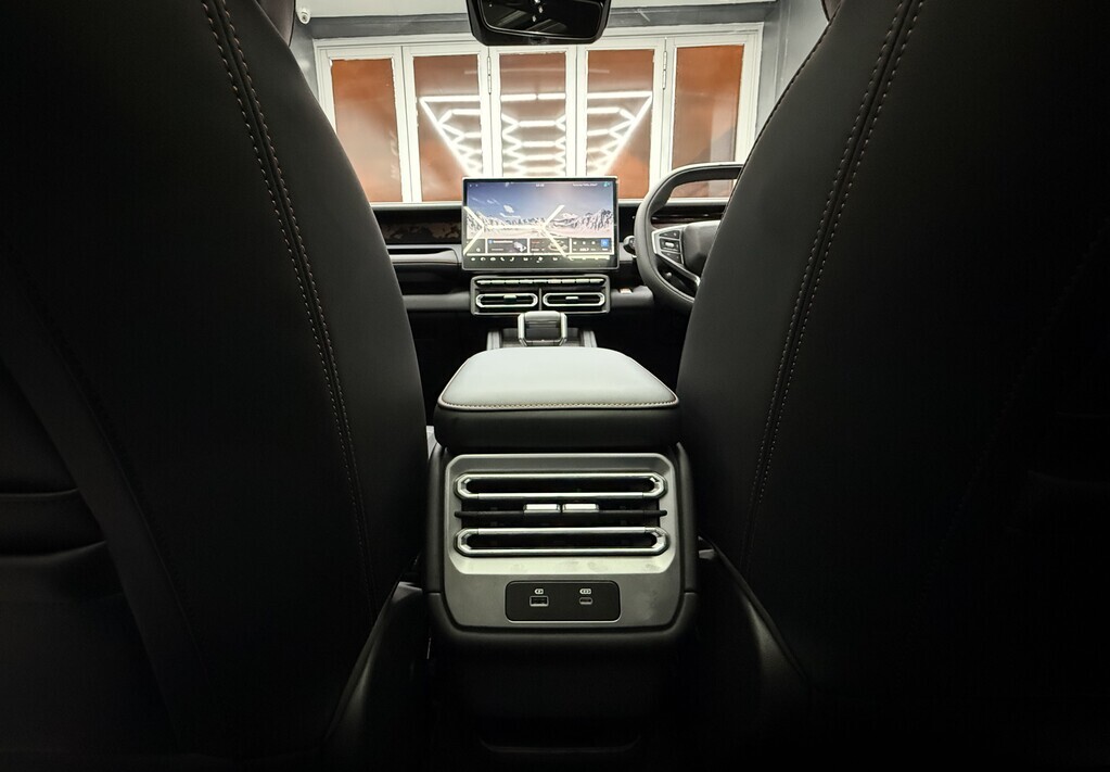 JETOUR T1 T1 2.0T ODYSSEY (AWD)