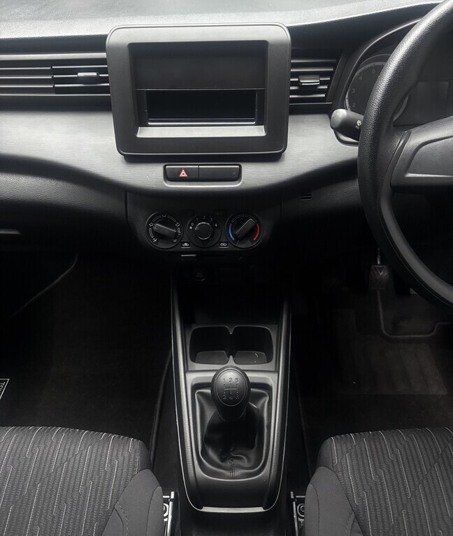 TOYOTA RUMION RUMION 1.5 S - 13