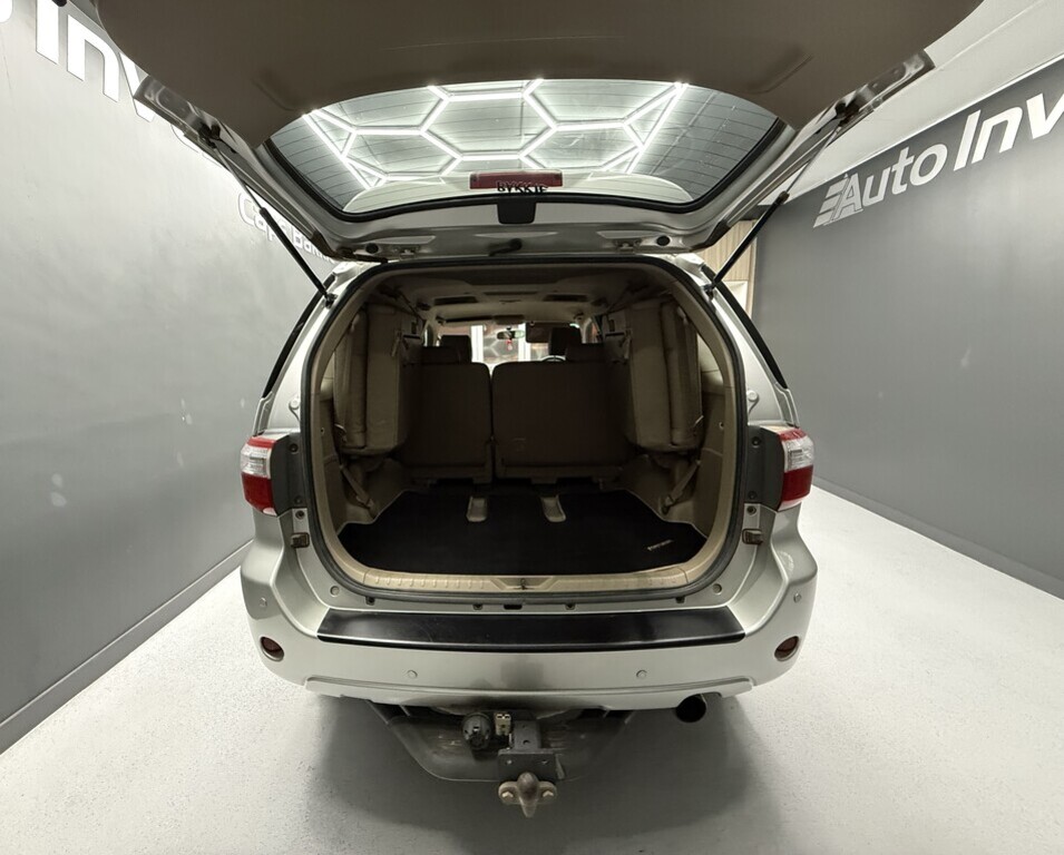 TOYOTA FORTUNER FORTUNER 3.0D-4D R/B A/T - 11