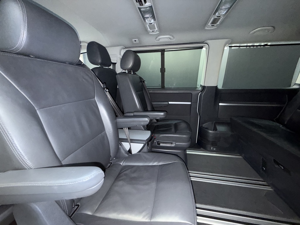 VOLKSWAGEN T5 T5 CARAVELLE 2.0 BiTDi DSG - 7