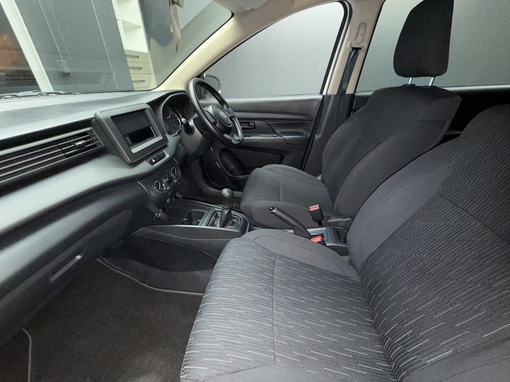 TOYOTA RUMION RUMION 1.5 S - 8