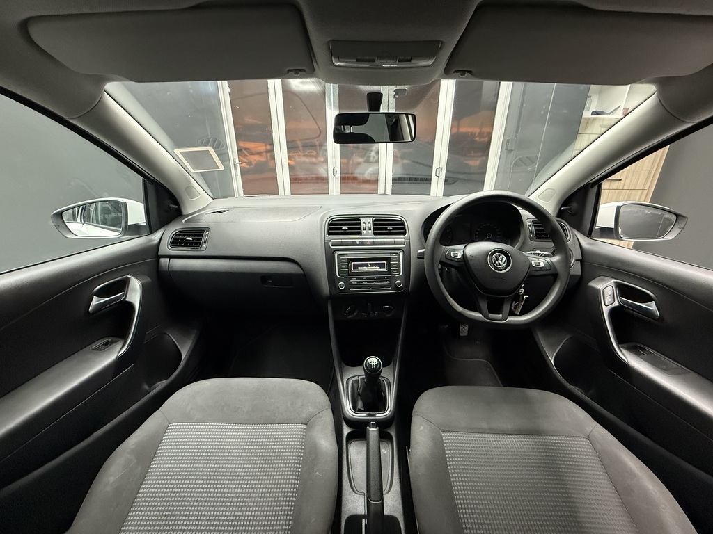 VOLKSWAGEN POLO VIVO POLO VIVO 1.4 COMFORTLINE (5DR) - 10