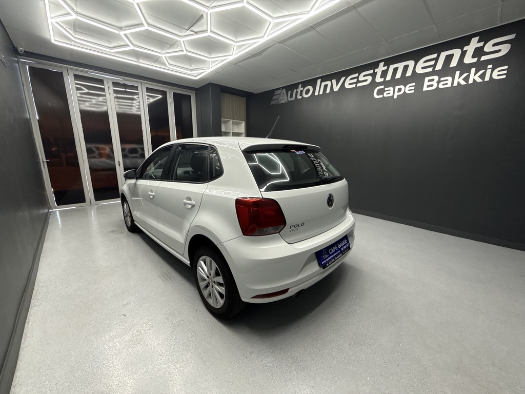 VOLKSWAGEN POLO VIVO POLO VIVO 1.4 COMFORTLINE (5DR) - 5