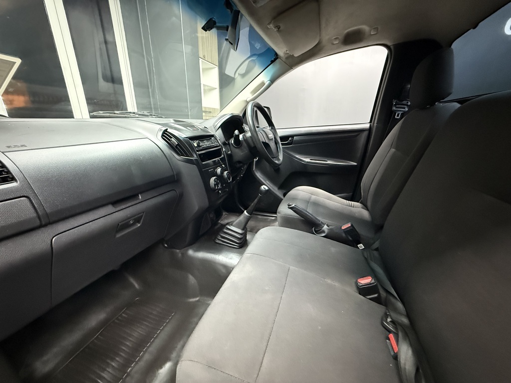 ISUZU D-MAX D-MAX 250 HO FLEETSIDE SAFETY S/C P/U - 9