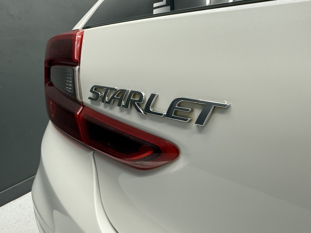 TOYOTA STARLET STARLET 1.5 Xs - 9