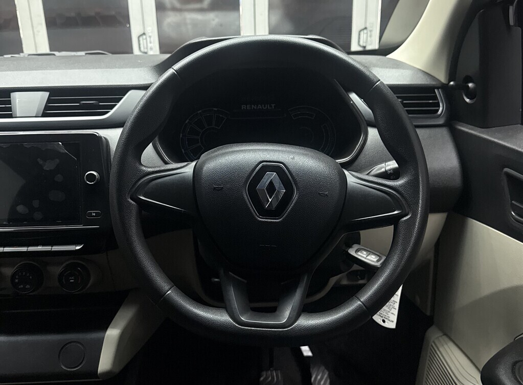 RENAULT TRIBER TRIBER 1.0 EXPRESSION / LIFE