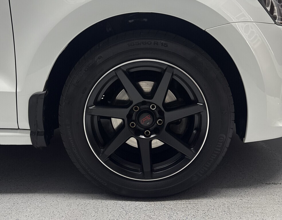 VOLKSWAGEN POLO VIVO POLO VIVO 1.4 TRENDLINE (5DR) - 10