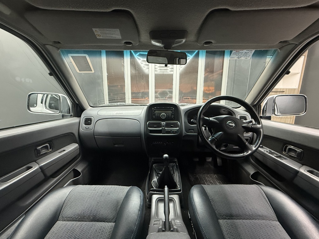 NISSAN HARDBODY HARDBODY NP300 2.5 TDi HI-RIDER P/U D/C - 11