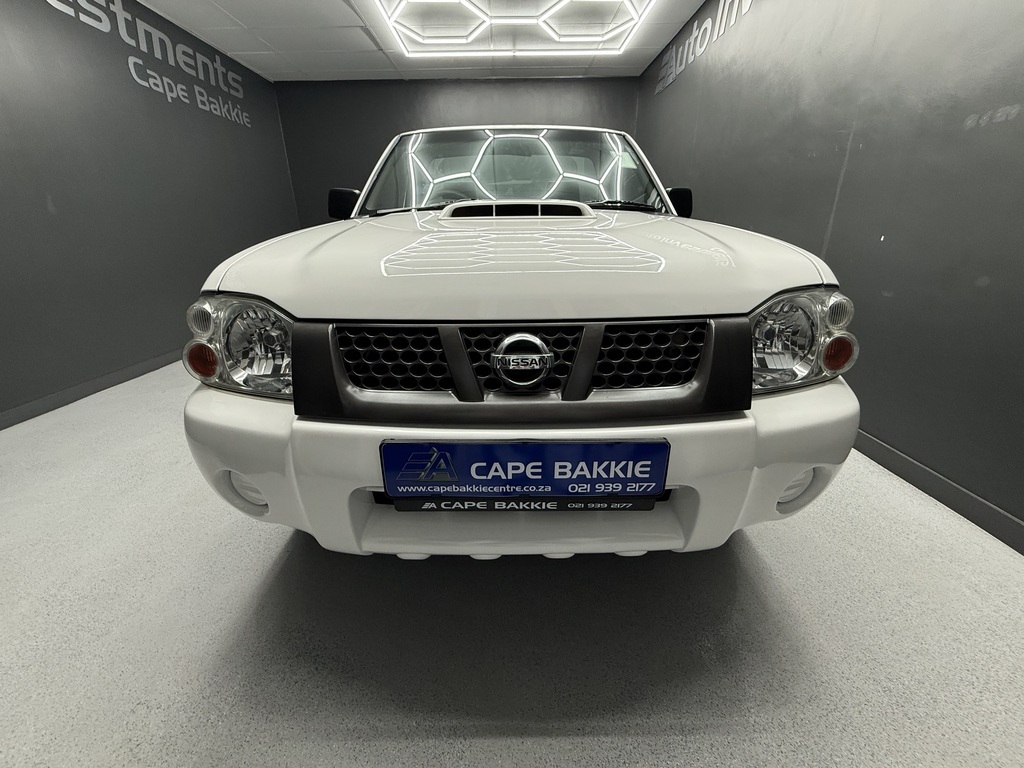 NISSAN HARDBODY HARDBODY NP300 2.5 TDi LWB 4X4 P/U S/C - 7
