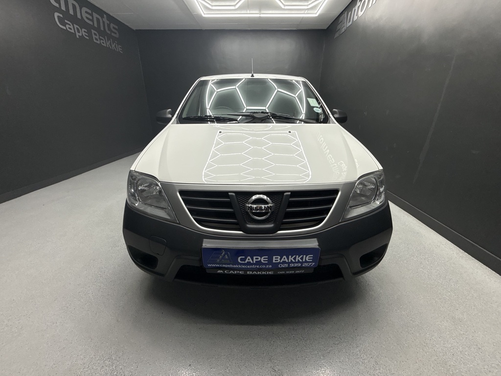 NISSAN NP200 NP200 1.6  A/C SAFETY PACK P/U S/C - 6