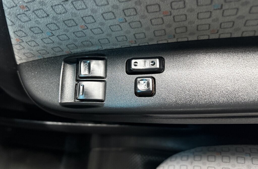 TOYOTA QUANTUM QUANTUM 2.5 D-4D 10 SEAT - 17