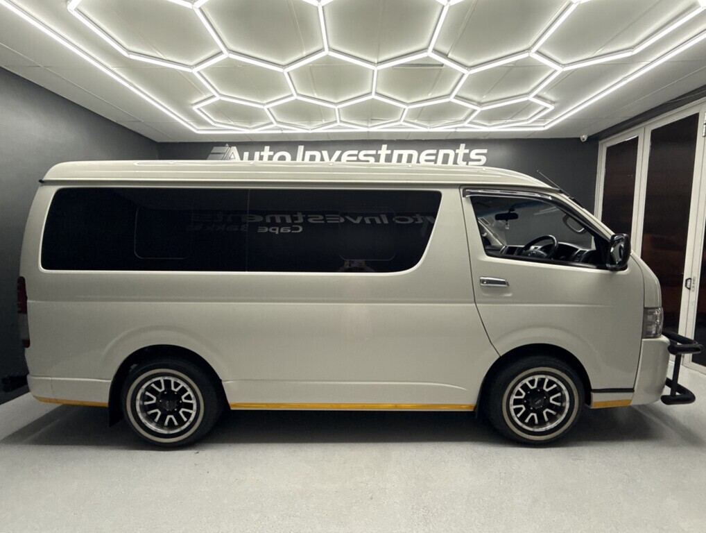 TOYOTA QUANTUM QUANTUM 2.5 D-4D 10 SEAT - 2