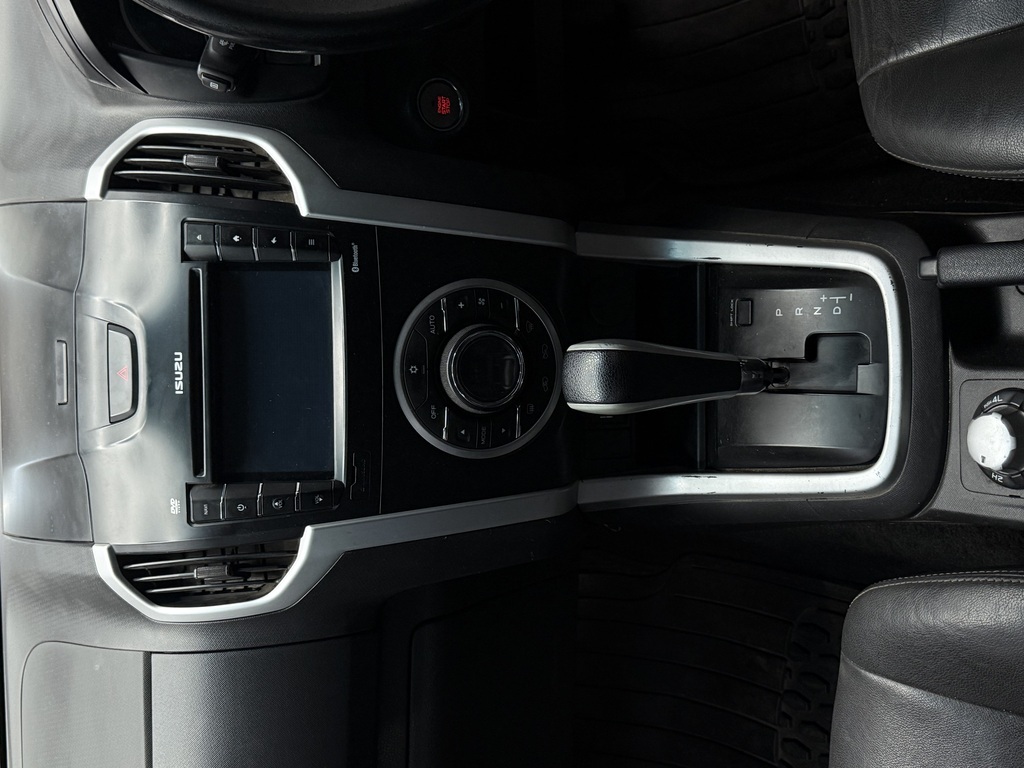 ISUZU KB KB 300 D-TEQ LX A/T 4X4 P/U D/C - 10