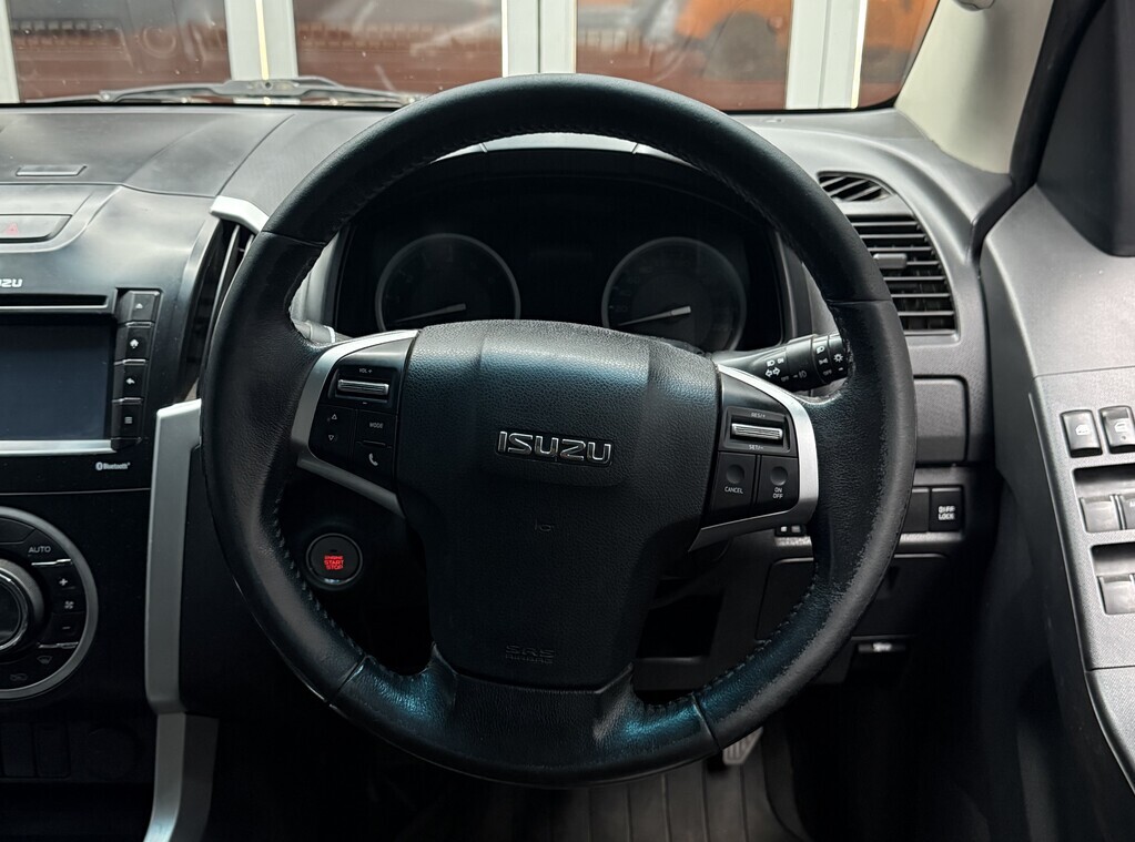 ISUZU KB KB 300 D-TEQ LX A/T 4X4 P/U D/C - 11