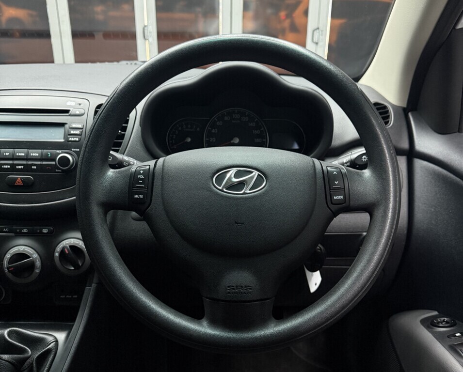 HYUNDAI I10 i10 1.1 GLS/MOTION - 9