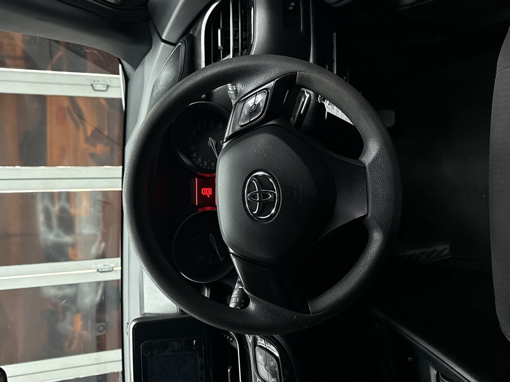 TOYOTA C-HR C-HR 1.2T - 12