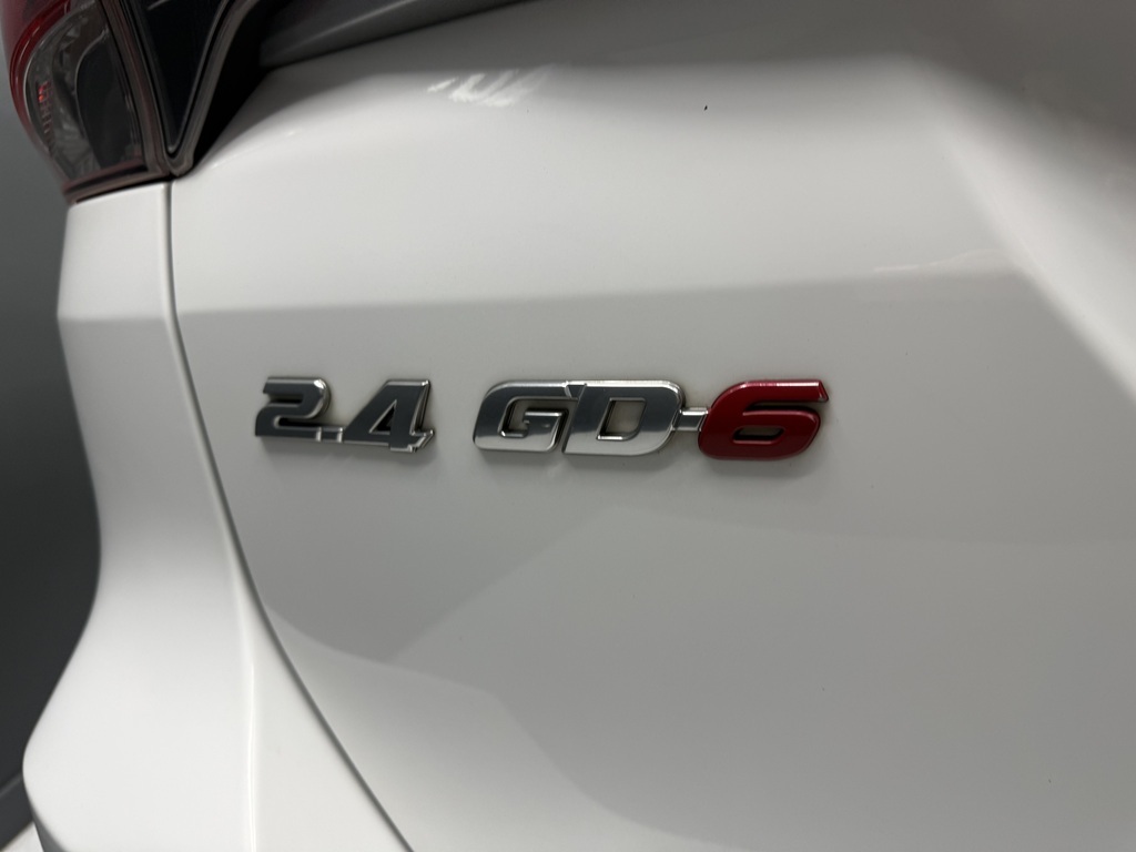 TOYOTA FORTUNER FORTUNER 2.4GD-6 R/B - 16