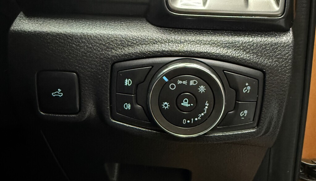 FORD RANGER RANGER 2.0D BI-TURBO WILDTRAK 4X4 A/T P/U D/C - 15