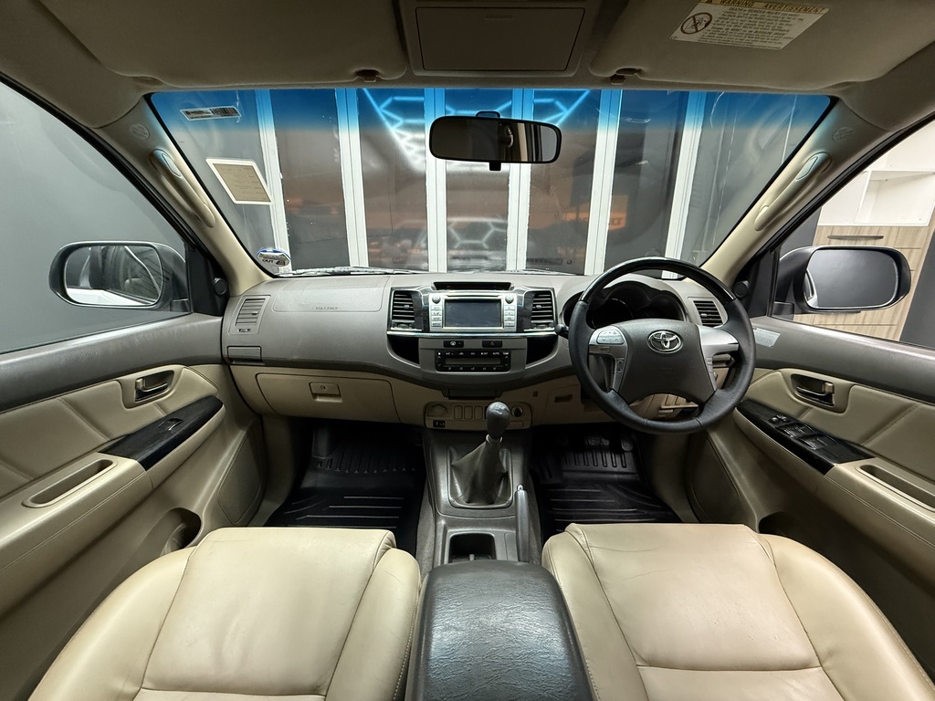 TOYOTA FORTUNER FORTUNER 3.0D-4D R/B - 11