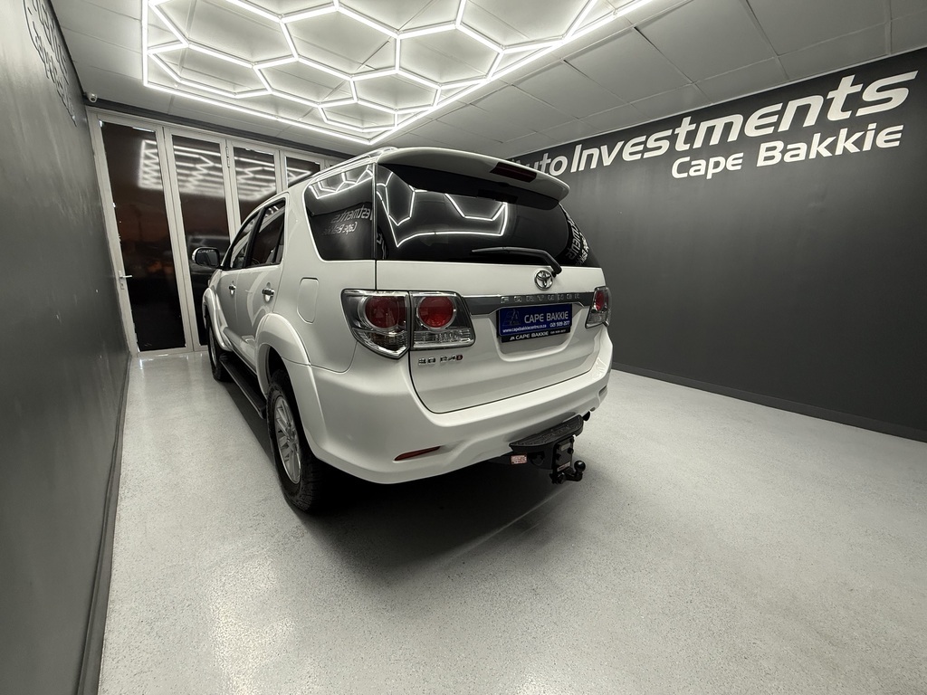 TOYOTA FORTUNER FORTUNER 3.0D-4D R/B - 5