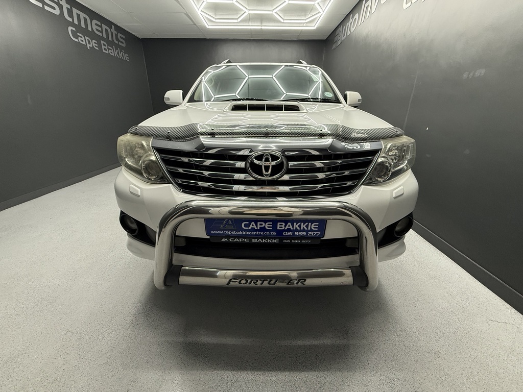 TOYOTA FORTUNER FORTUNER 3.0D-4D R/B - 7