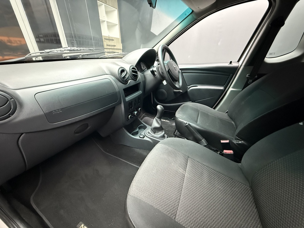 NISSAN NP200 NP200 1.6  P/U S/C - 8