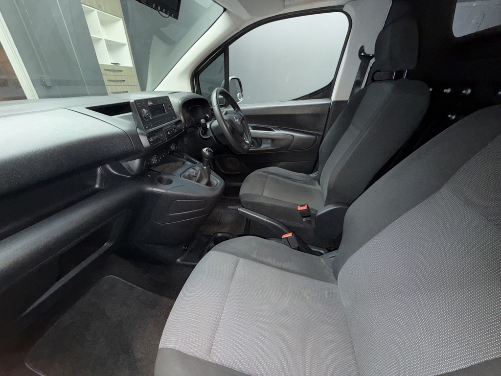 OPEL COMBO COMBO CARGO 1.6TD F/C P/V - 8