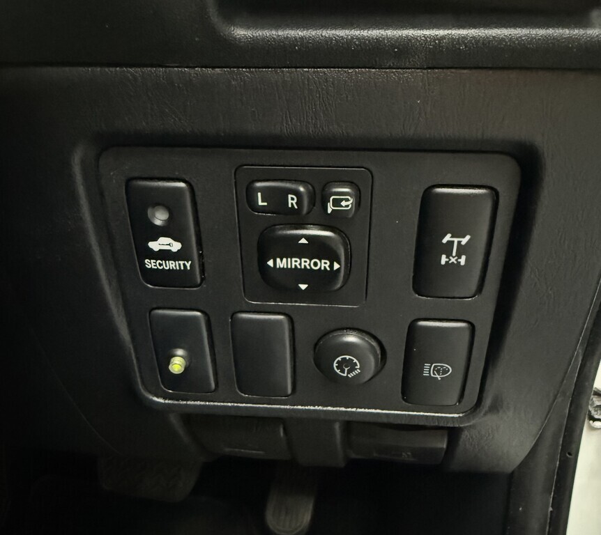 TOYOTA FORTUNER FORTUNER 3.0D-4D R/B A/T - 15