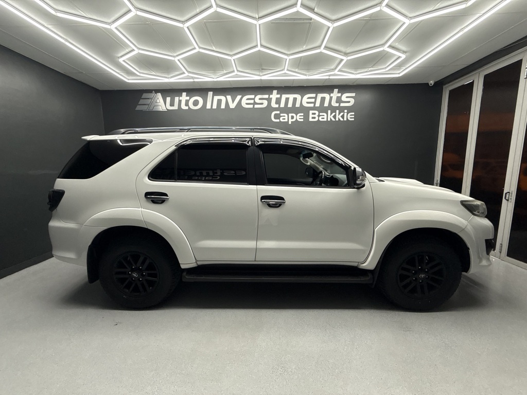 TOYOTA FORTUNER FORTUNER 3.0D-4D R/B A/T - 2