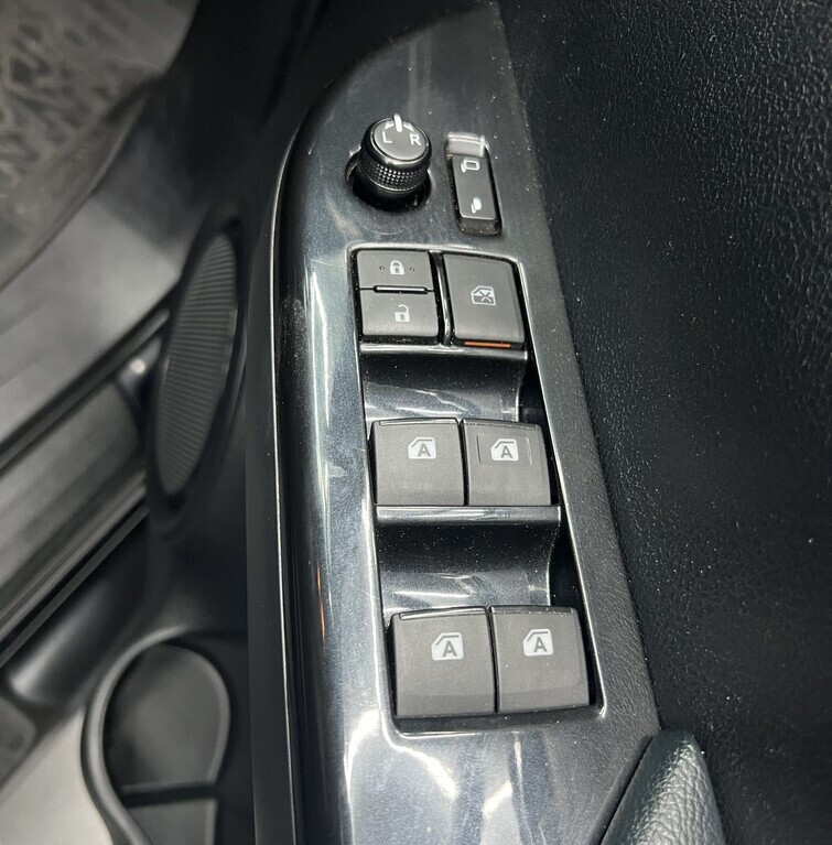 TOYOTA HILUX HILUX 2.8 GD-6 GR-S 4X4 A/T P/U D/C - 13