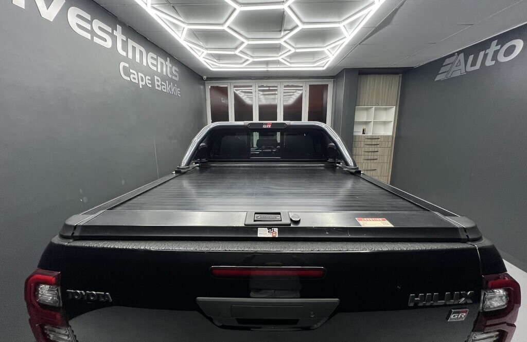 TOYOTA HILUX HILUX 2.8 GD-6 GR-S 4X4 A/T P/U D/C - 15