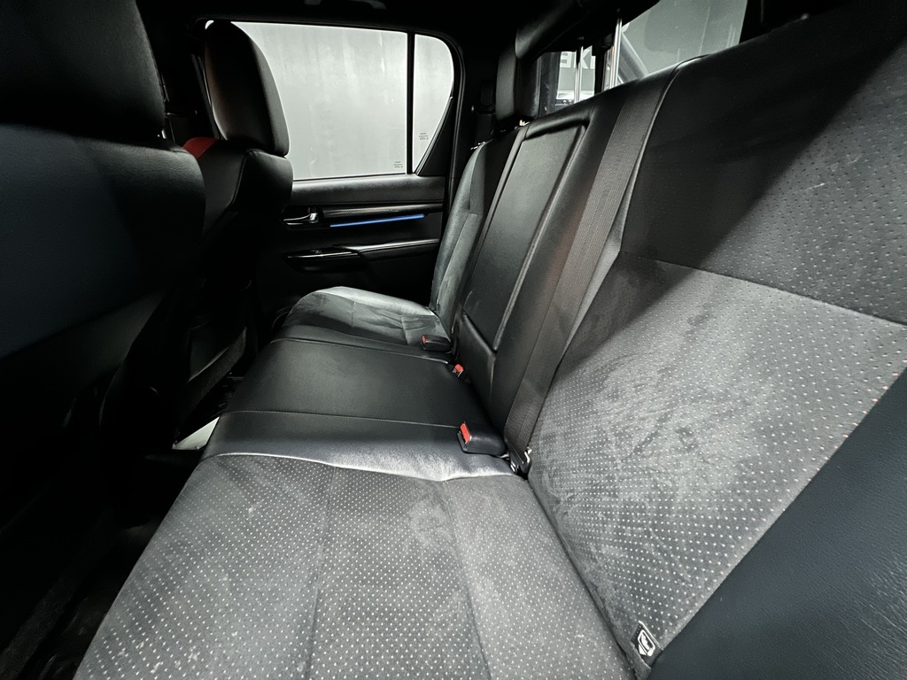 TOYOTA HILUX HILUX 2.8 GD-6 GR-S 4X4 A/T P/U D/C - 9