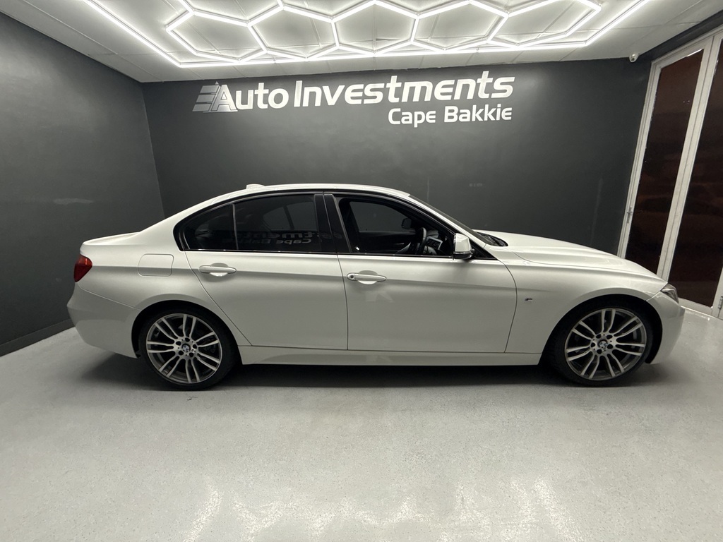 BMW 3 SERIES 320i M SPORT (F30) - 2