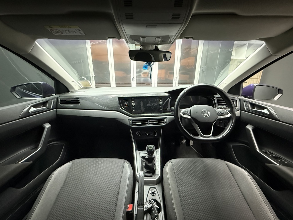 VOLKSWAGEN POLO POLO 1.0 TSI LIFE - 10